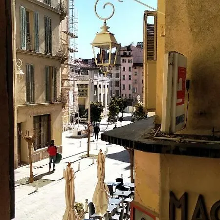 37 Rue Alezard Toulon
